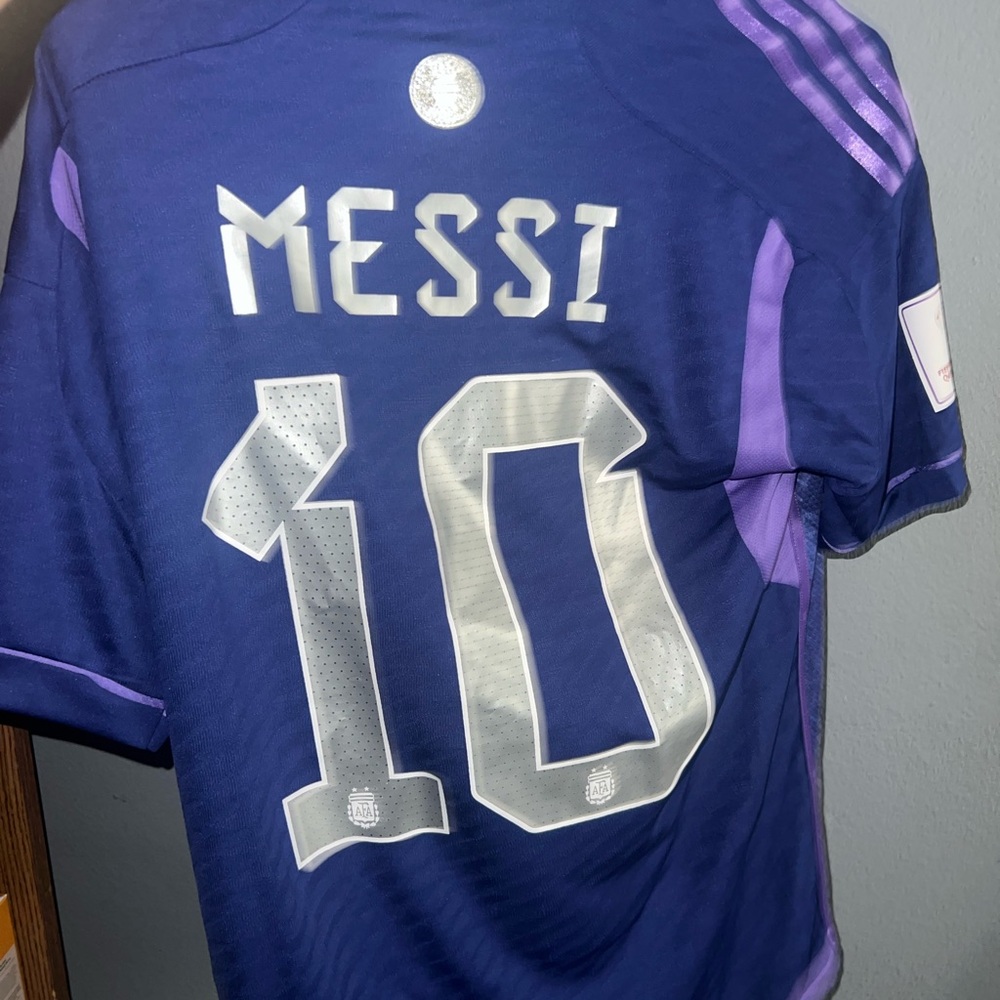 Argentina Adidas purple jersey fifa World Cup Qatar 2020 - Picture 3 of 4